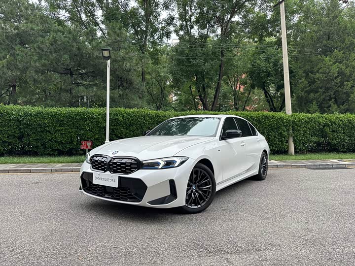 BMW 3 Series 2023 330Li M Sports Night Package