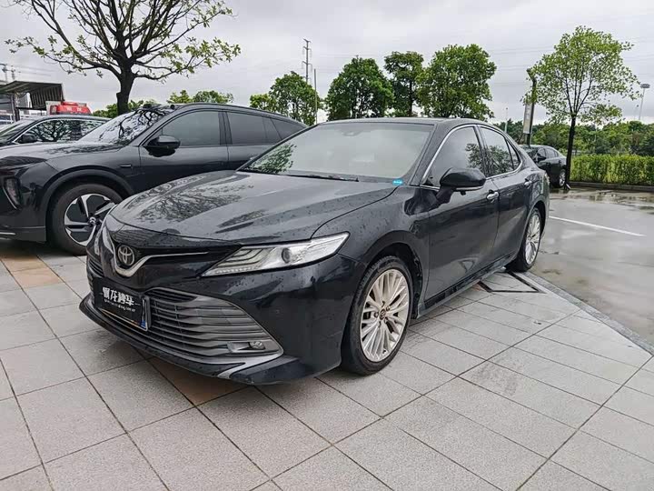 Camry 2019 facelift 2.5G Deluxe Edition