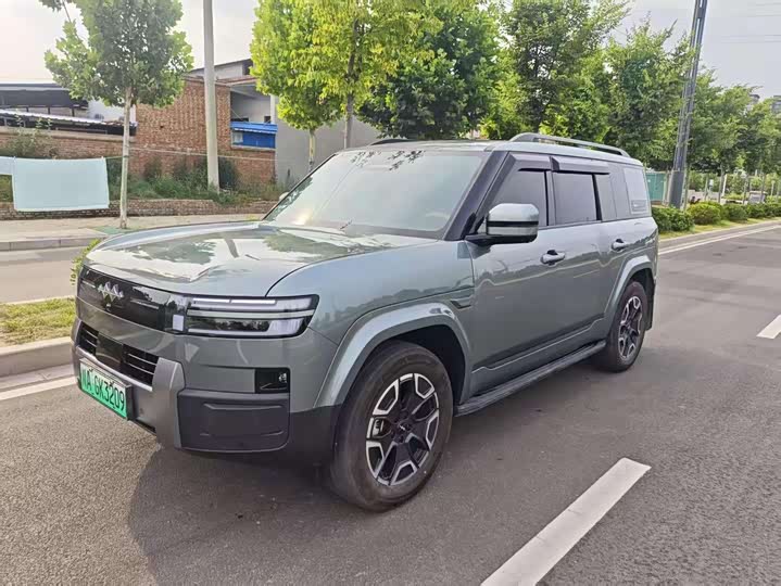 Titanium 7 2025 model 135KM two-wheel drive Pro version
