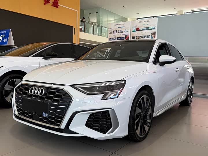 Audi A3 2024 A3L Limousine 35 TFSI Fashionable and Sporty