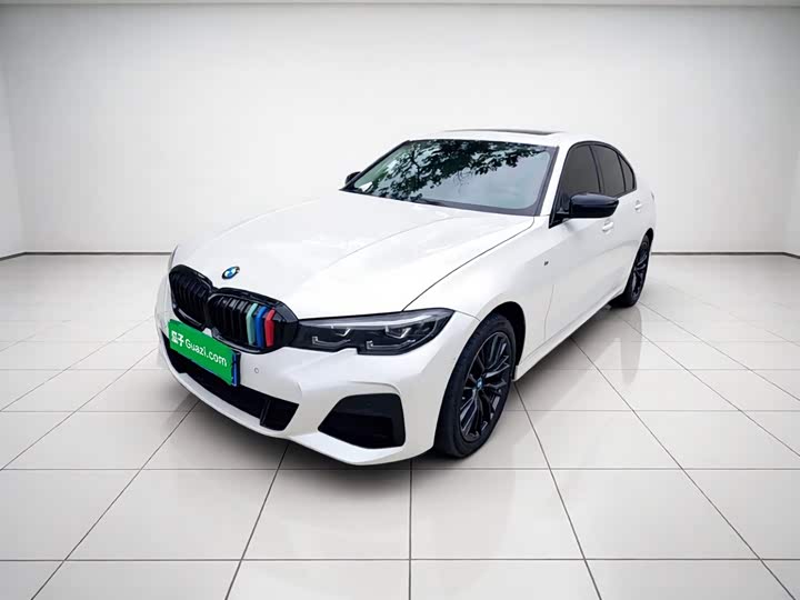 BMW 3 Series 2022 325i M Sports Night Package