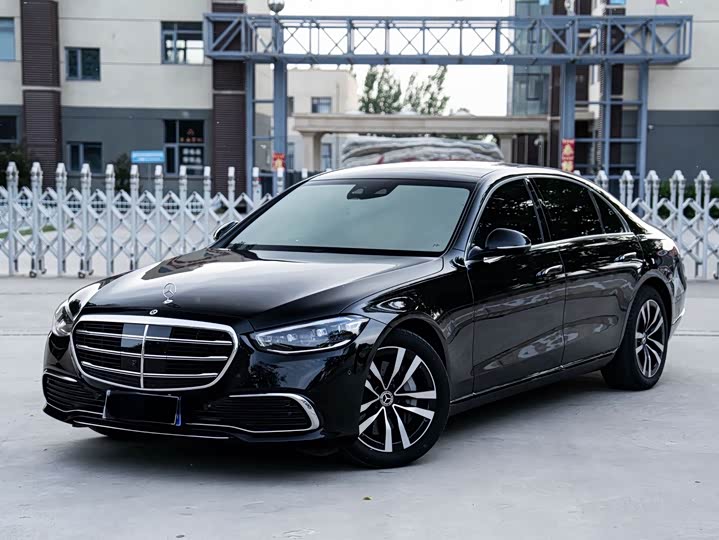 Mercedes-Benz S-Class 2022 S 400 L Luxury Model