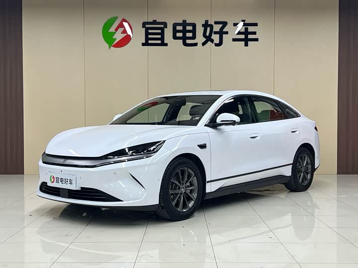 Qin L 2025 EV 470KM leading model