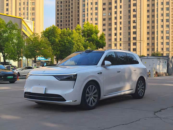 Wenjie M8 2025 model extended range Max version 53.4kWh 5-seater version (192-line lidar)