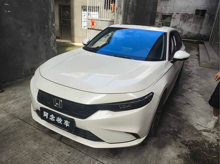 Stylish 2022 240TURBO CVT Deluxe Edition