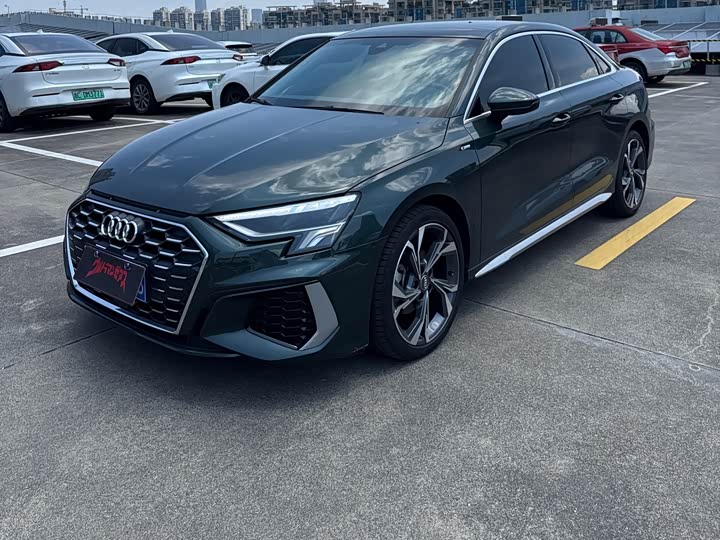 Audi A3 2021 A3L Limousine 35 TFSI luxury sports model
