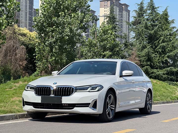 BMW 5 Series 2022 facelift 530Li xDrive luxury package