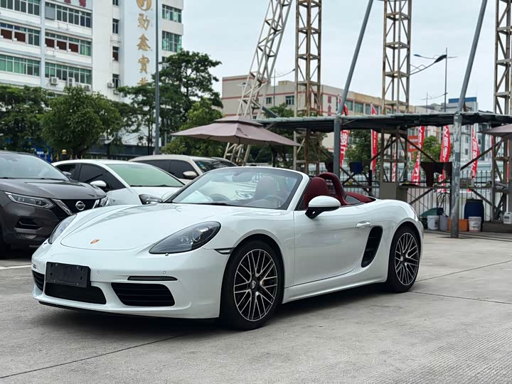 Porsche 718 2022 Boxster 2.0T