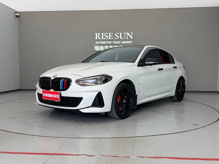 BMW 1 Series 2022 125i M Sports Night Edition