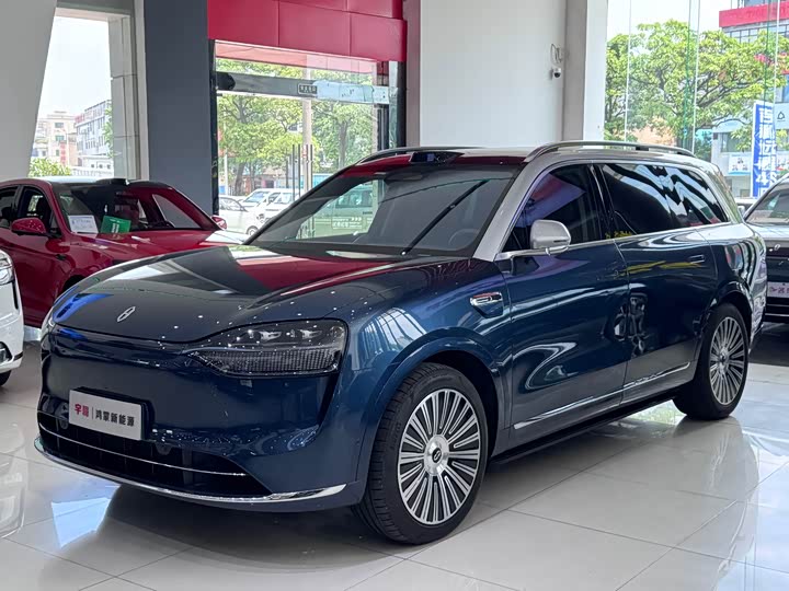 Wenjie M9 2025 extended range Ultra version 52kWh 6-seater version (192-line lidar)
