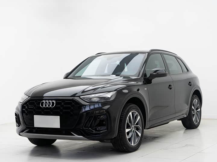 Audi Q5L 2023 40T luxury and dynamic model