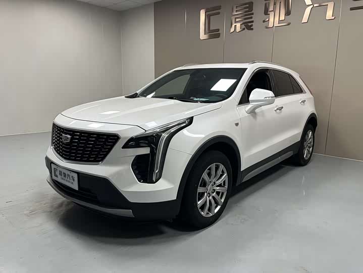 Cadillac XT4 2021 28T two-wheel drive leading model
