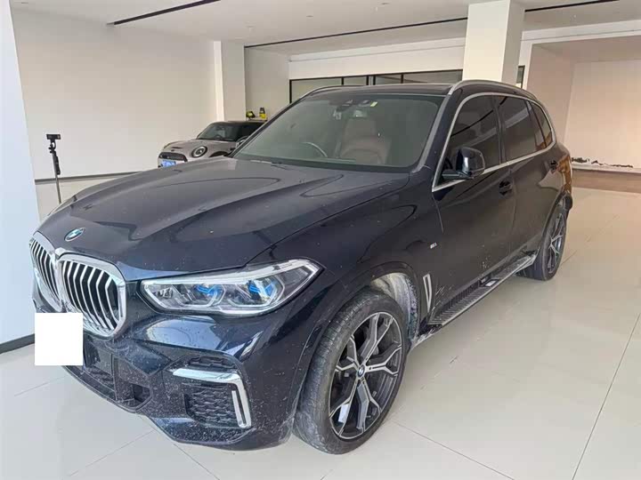 BMW X5 2022 facelift xDrive 40Li exclusive M sports package