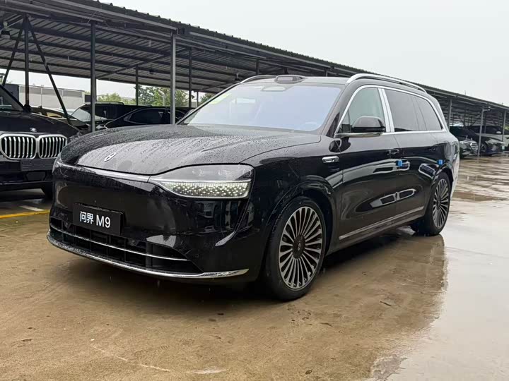 Wenjie M9 2025 extended range Max version 52kWh 6-seater version (896-line lidar)