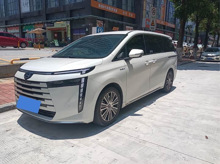 Trumpchi E8 PHEV 2024 model 150km MAX