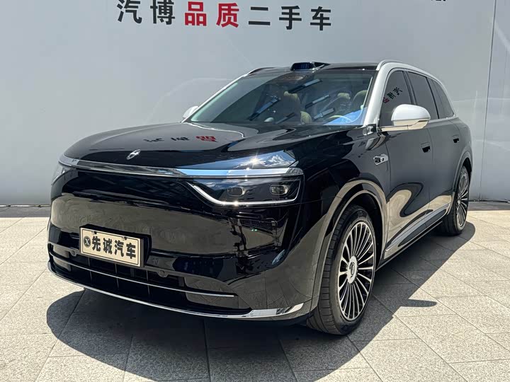 Wenjie M8 2025 extended range Ultra version 53.4kWh 5-seater version (192-line lidar)