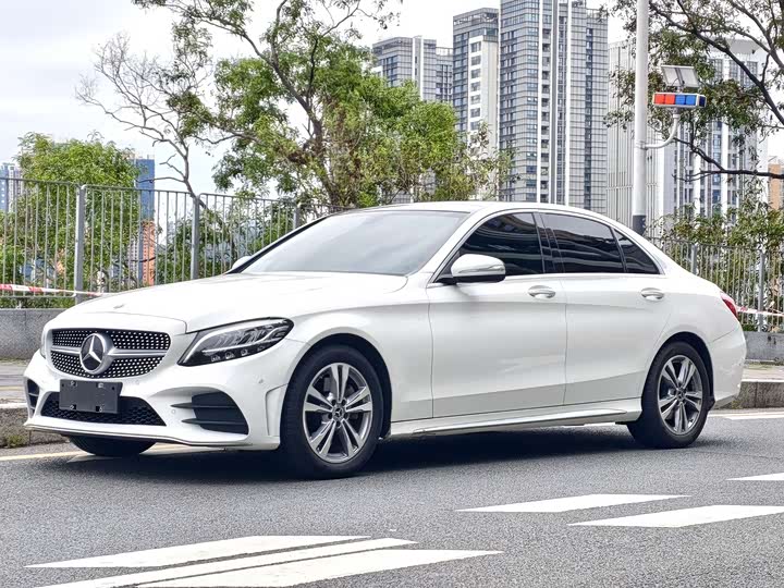 Mercedes-Benz C-Class 2021 C 200 L Fashionable Sports Edition