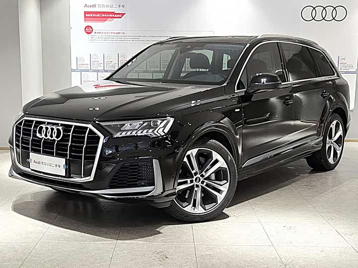 Audi Q7 2023 55 TFSI quattro S line Sport