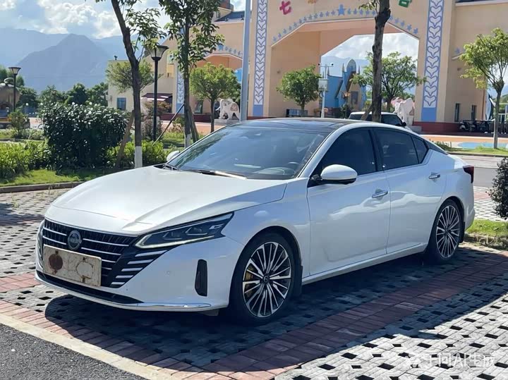 Teana 2022 2.0T XL Premium Edition