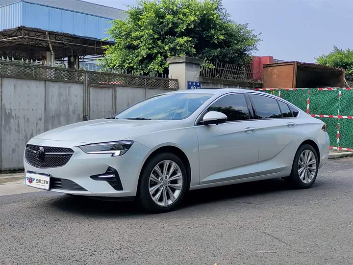 Buick Regal 2023 652T Premium