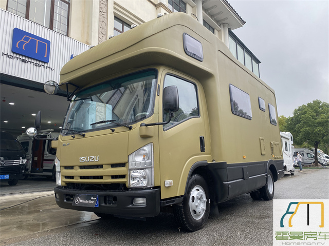 19 models of Isuzu 700P C-type RV