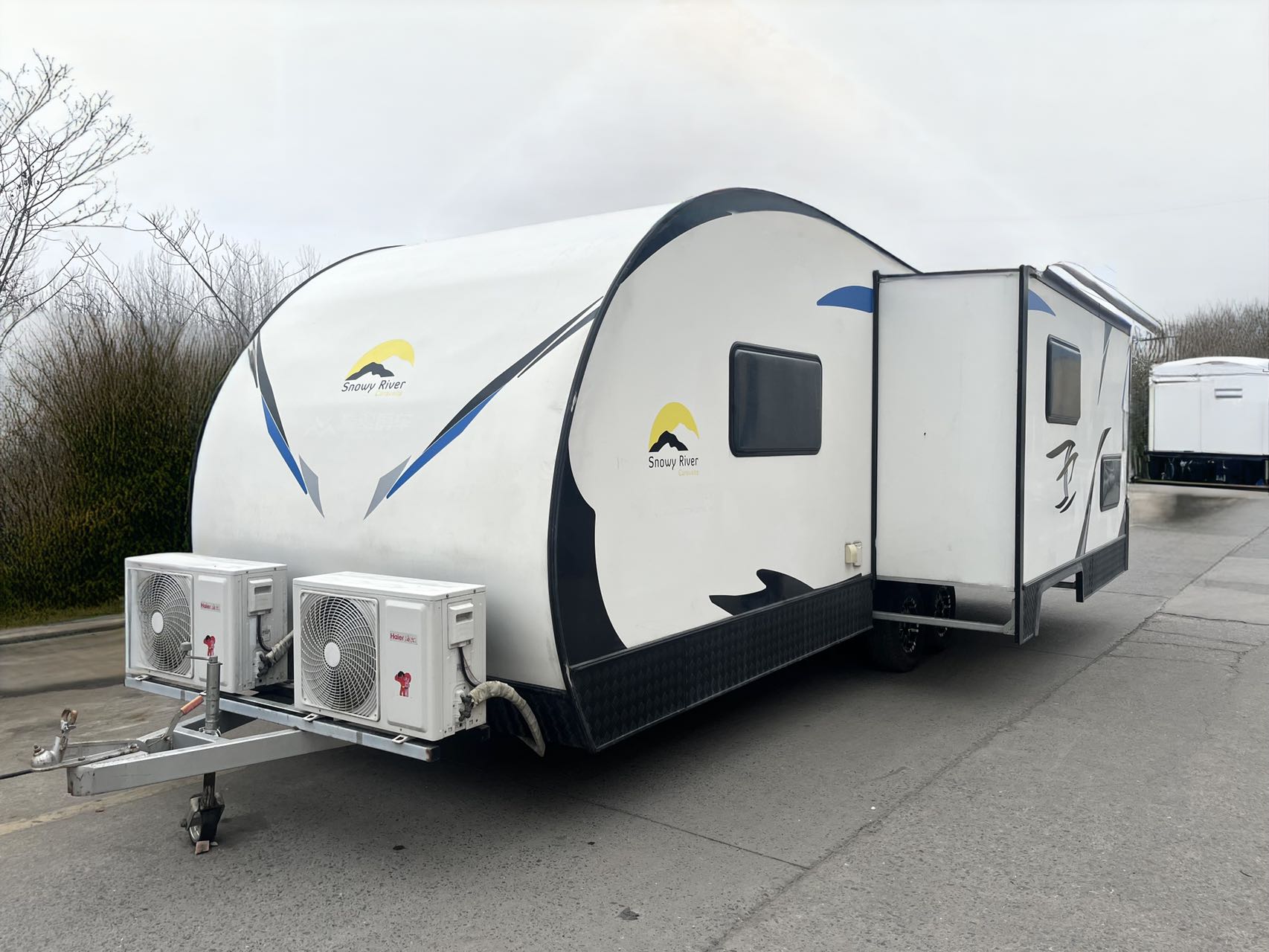 Longcui 9.6m camp side extension trailer
