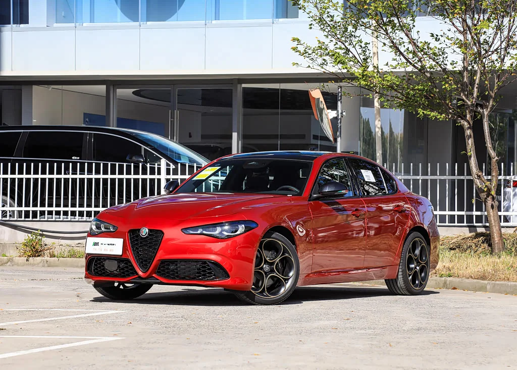 Alfa Romeo Giulia