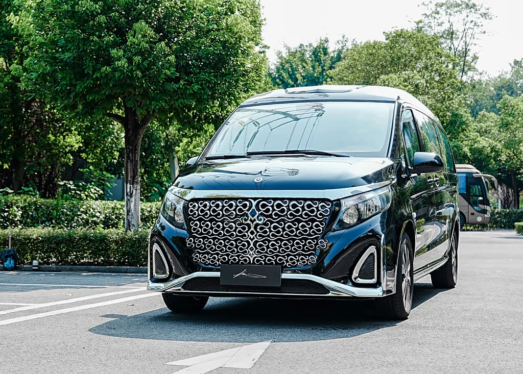Lili Auto Vito
