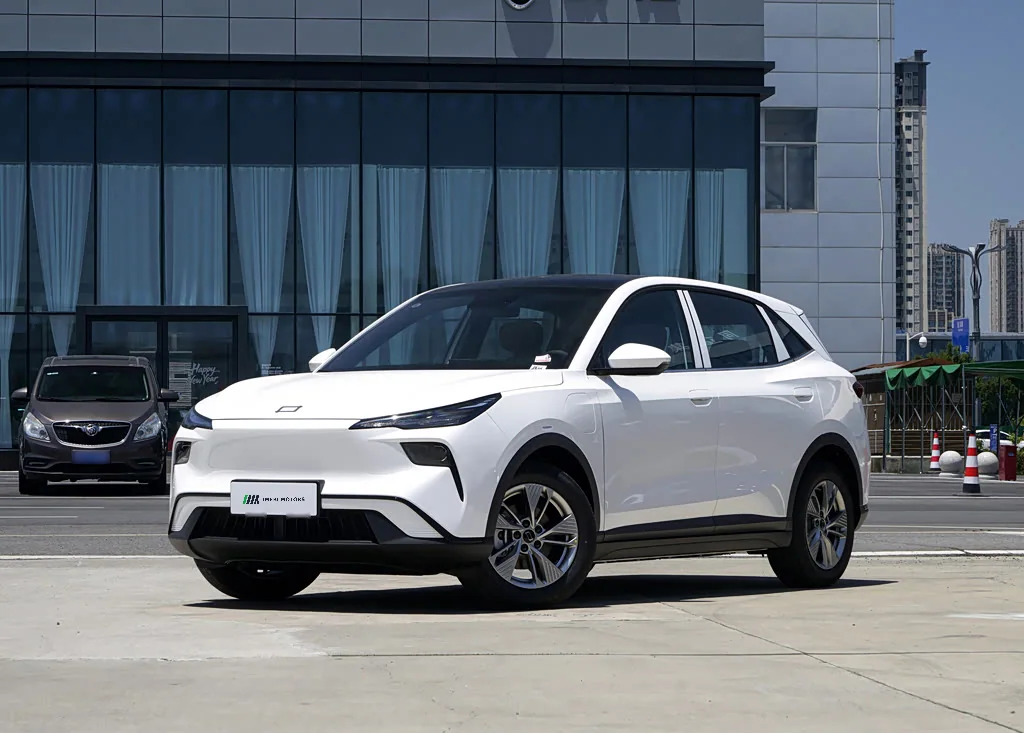 Bestune Yueyi 03