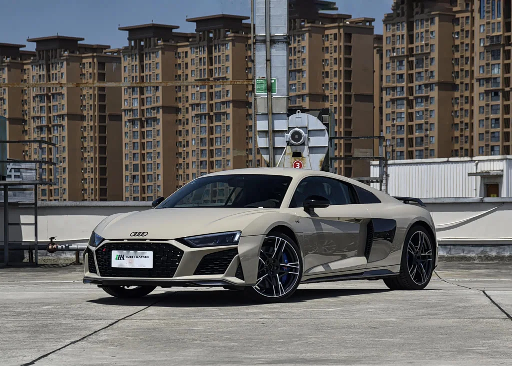 Audi R8