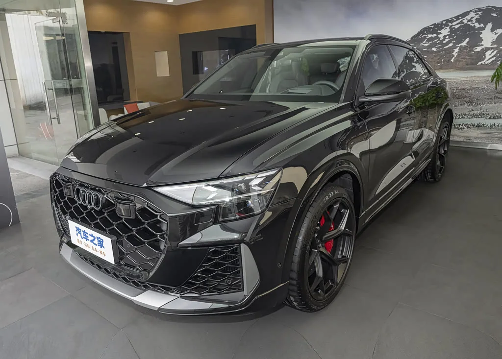 Audi RS Q8